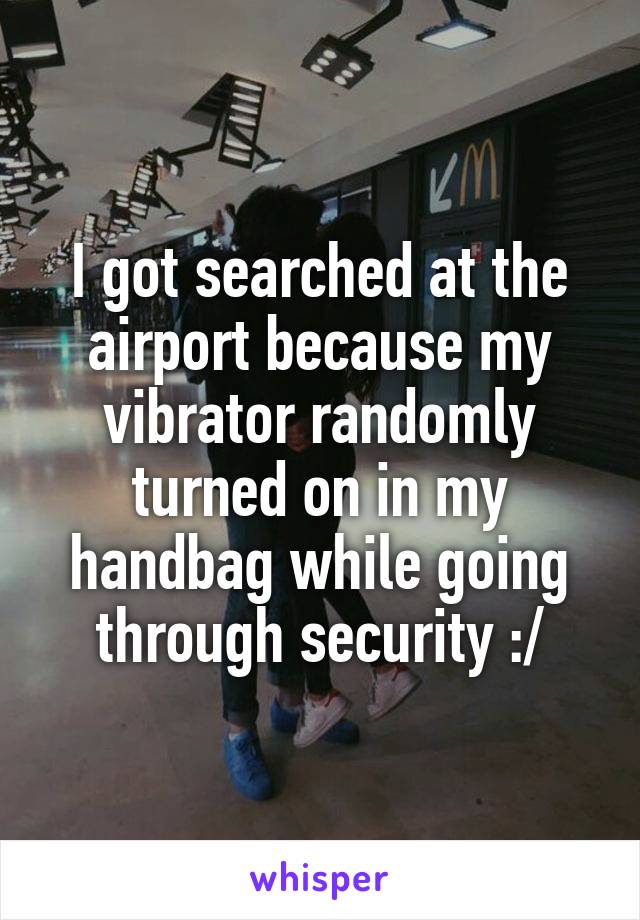 10 People Share Their Embarrassing Tsa Airport Stories